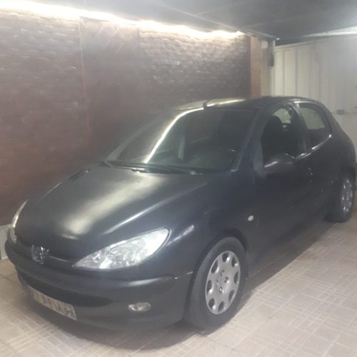 206 ذغالی متالیک.  موتور 1403 تعویض ثبت در سند آماده تعویض پلاک ، ببمه و معاینه فنی 10 ماه