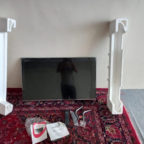 تلویزون از شرکت DAiVoo43 انچ