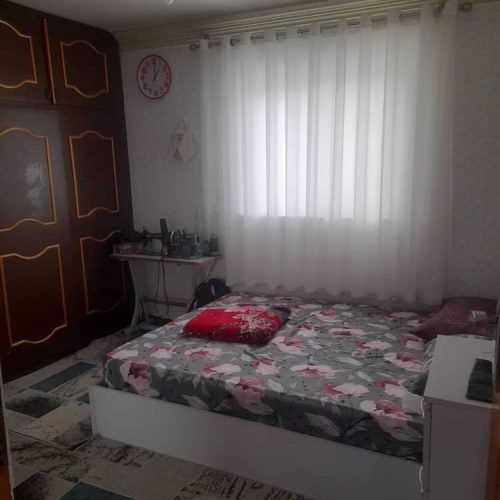 خانه ویلایی250 متر زمین 100 متر بناسند منگوله دار