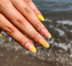 خدمات ناخن با 30٪ تخفیف تابستانه