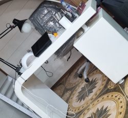 میز و باکس ناخن