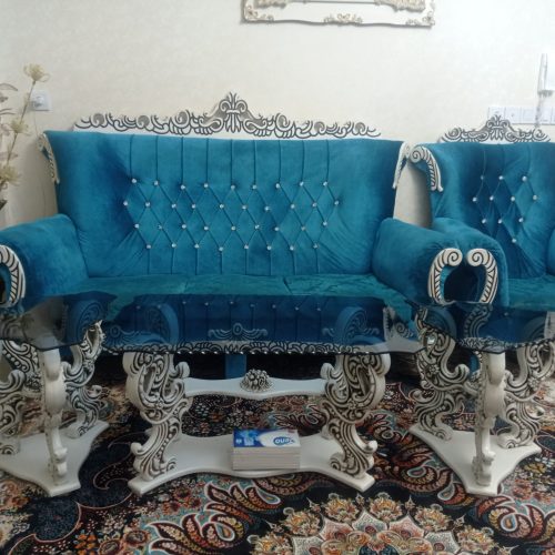 مبل 7نفره تاج دار با میز عسلی