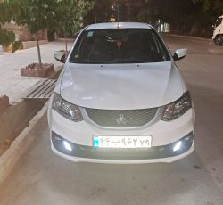 ساینا S بی رنگ