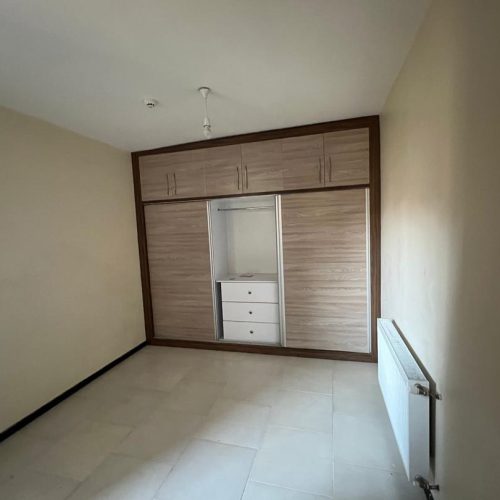 آپارتمان بهارستان