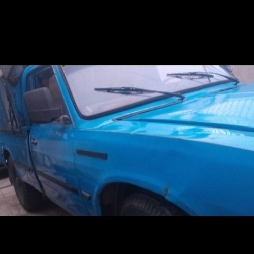 نیسان وانت تناژ پایین بی زنگ