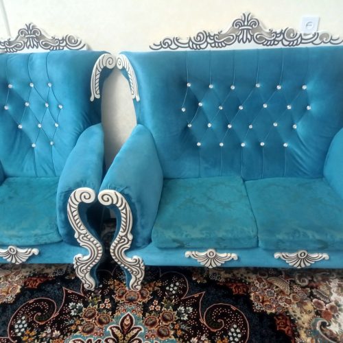 مبل 7نفره تاج دار با میز عسلی