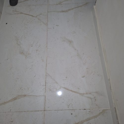 فروش واحد طبقه 4