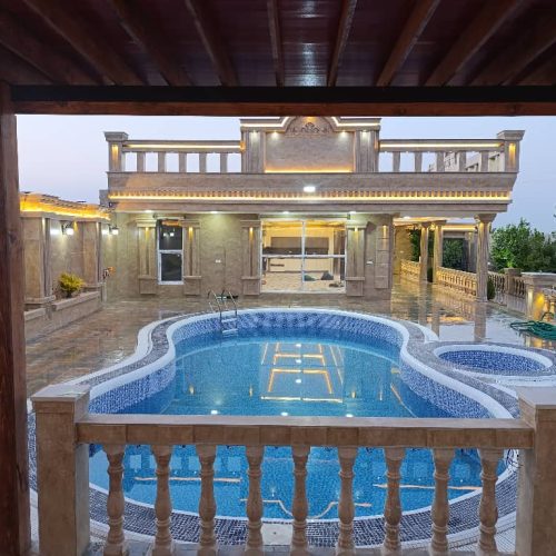 ویــلا بــاغ لاکــچری