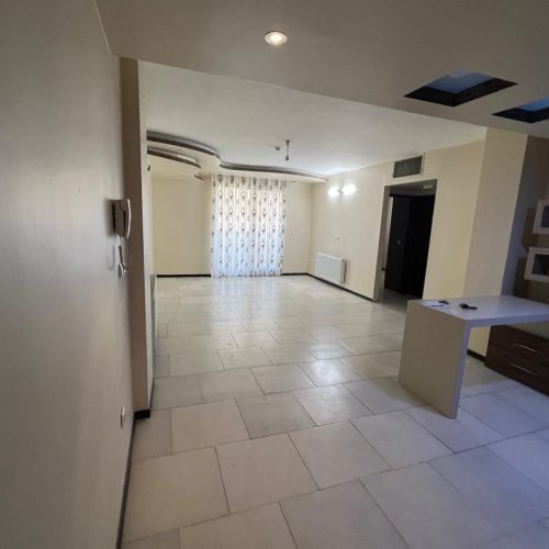 آپارتمان بهارستان