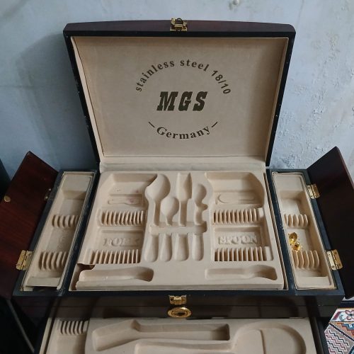 کنسول قاشق چنگال