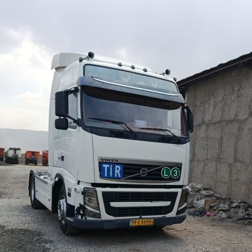 ماشین سنگین ولو 13 تک