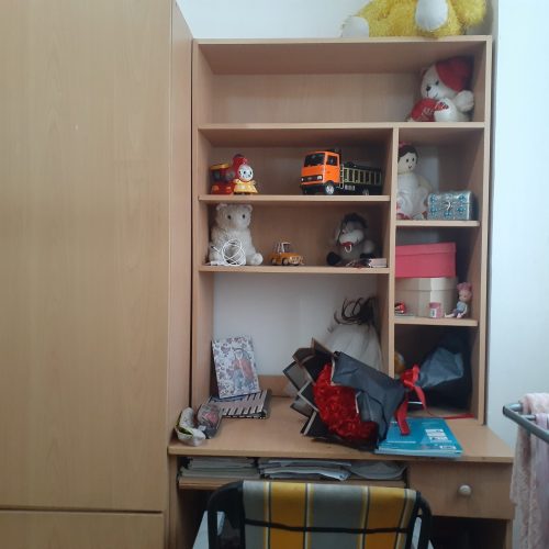 کمد ومیز تحریر