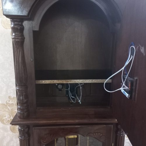 ساعت ایستاده