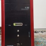 کیس با مانیتور