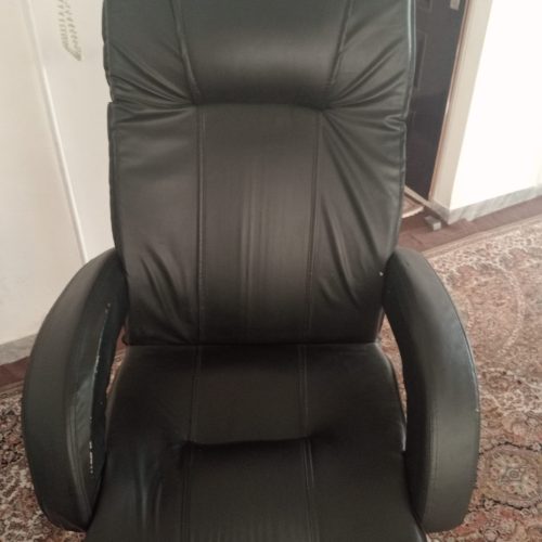 میز کار و صندلی روکش چرمی