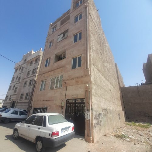 یک واحد 55 متری آپارتمان فروشی پیشوا