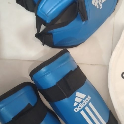 لوازم مبارزه کاراته