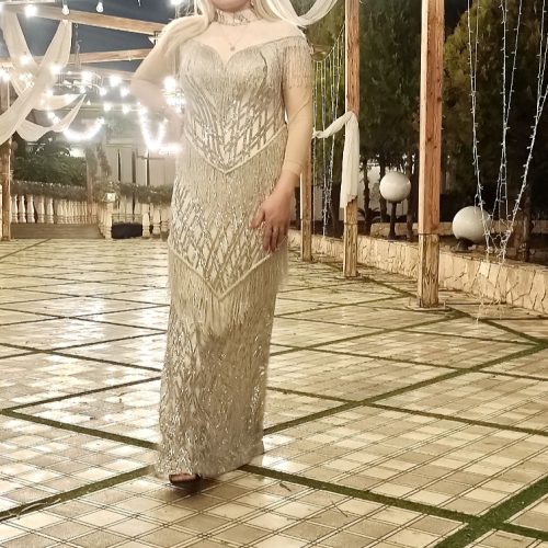 لباس مجلسی  دانتل سایزر40 تا 44 میخوره