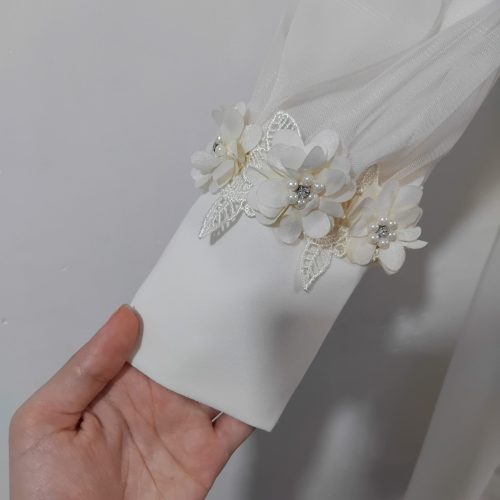 مانتوی مجلسی سفید و شیری رنگ