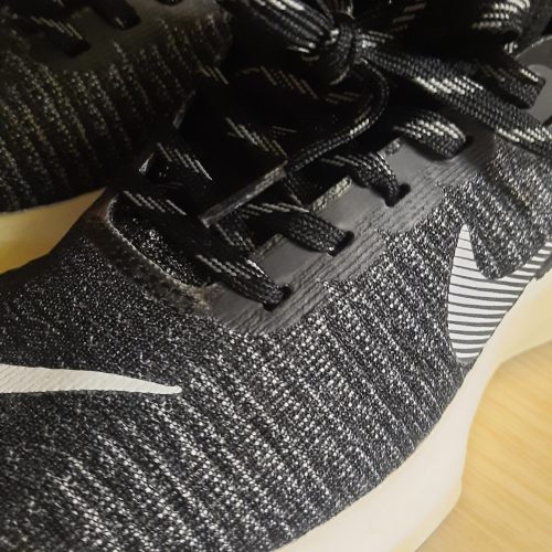 کتانی نایکی زنانه مدل invincible سایز 39