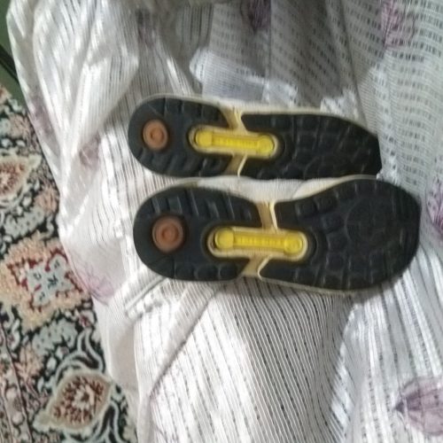 یه جفت کتونی اورجینال اصلی زدیکس آدیداس مردانه زنانه