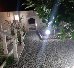 خانه ویلایی 300متری