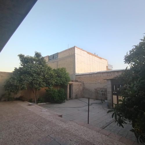 فروش منزل کلنگی درجه یک تمام کار