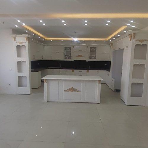 اپارتمان 170 متری فول در لوکیشن عالی و خلوت امان رضا