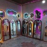 قاب آیینه های نوردار