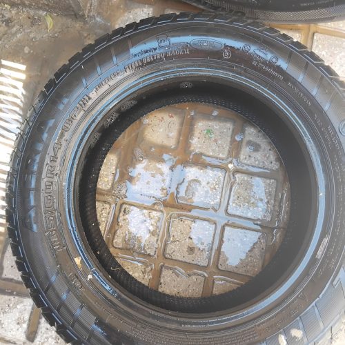 لاستیک 206 در حد نو