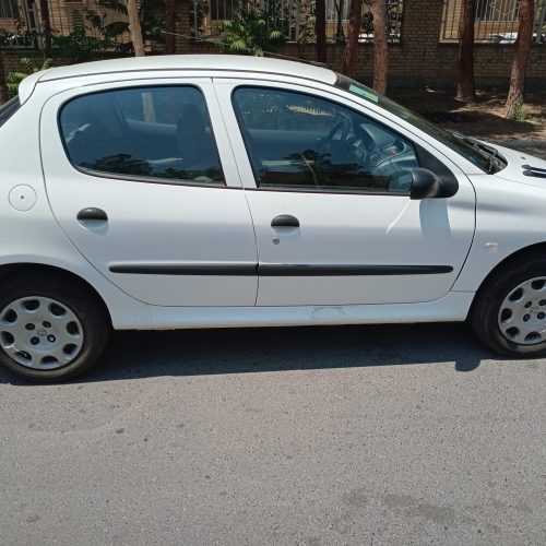 پژو 206 سفید