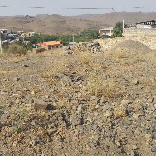 زمین مسکونی