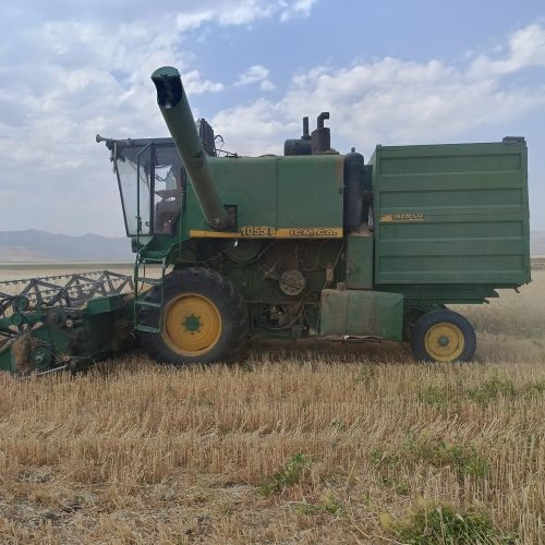 کمباین جاندیر