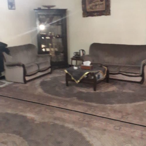 آپارتمان دنج و قابل سکونت