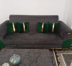 مبل راحتی پارچه دیاموند و میز جلو مبلی