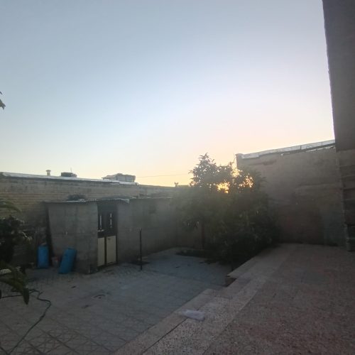 فروش منزل کلنگی درجه یک تمام کار