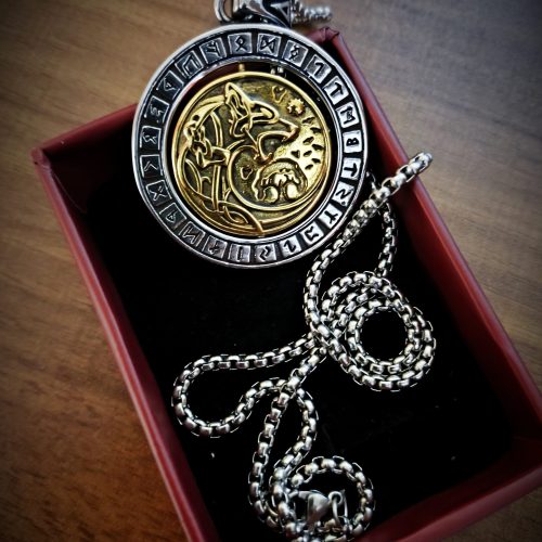 گردنبند طرح wolf