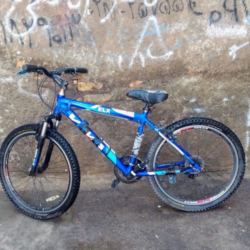 دوچرخه ویوا اصل سایز 26 حتما توضیحات را بخوانید