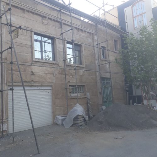اجرا کار نما سنگ ساده رمی کلاسیک آنتیک آجر چسبی