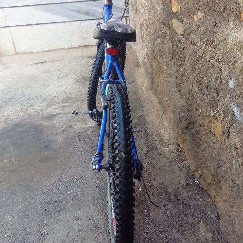 دوچرخه ویوا اصل سایز 26 حتما توضیحات را بخوانید