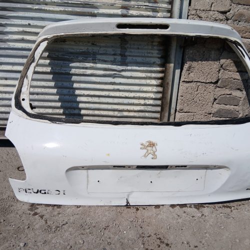 درب صندوق عقب 206