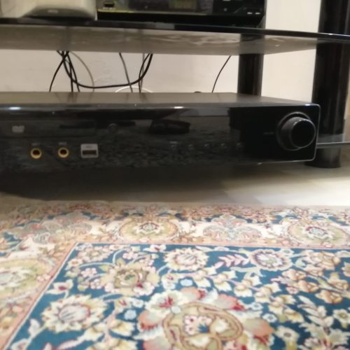 سینمای خانگی همراه با باند