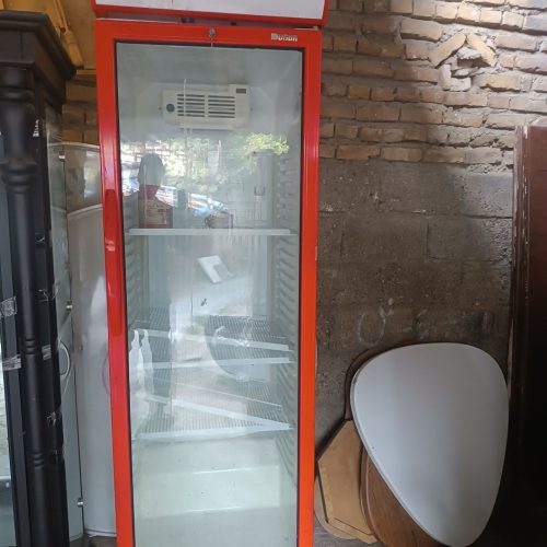 تمام یخچال ایستاده در حد نو