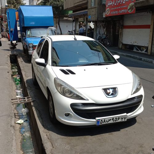 207 اتوماتیک