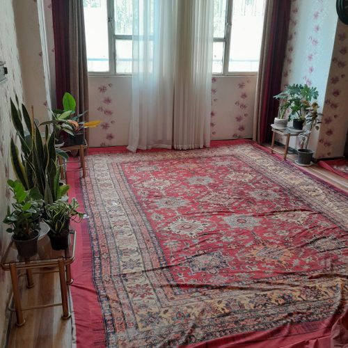 یک واحد 200 متری لوکس بازسازی شده