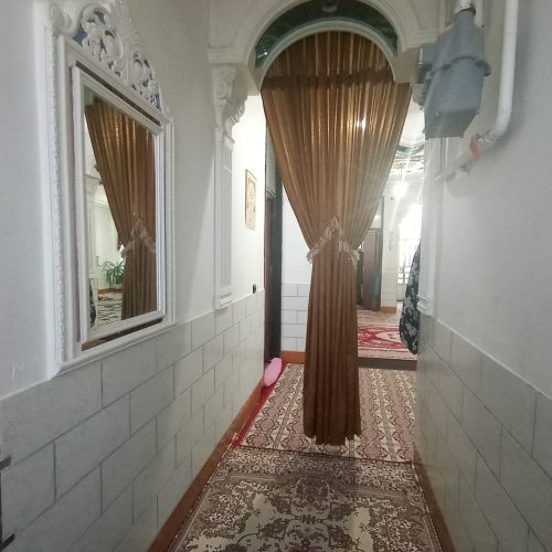 فروش منزل کلنگی درجه یک تمام کار