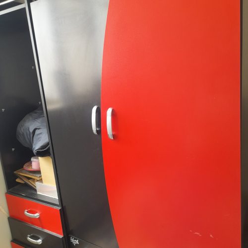 *کمد کاملا سالم