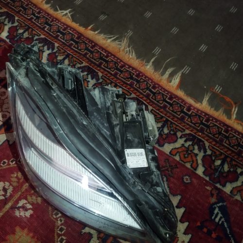 چراغ جلو راست بنز سی ال ای
