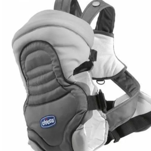 صندلی ماشین  و روروعک و اغوشی