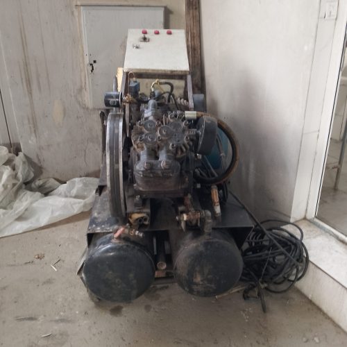 دستگاه پمپ باد همراه بلابر